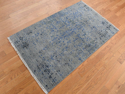 Modern / Contemporary hand-knotted wool/silk rug in Gray, 3'1" x 5' — SKU O087682 (view 3)