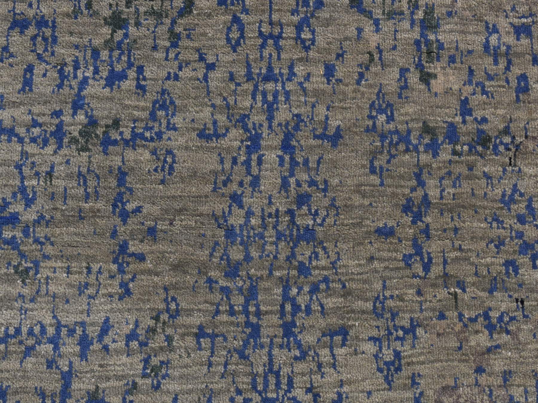 Modern / Contemporary hand-knotted wool/silk rug in Gray, 3'1" x 5' — SKU O087682 (view 7)