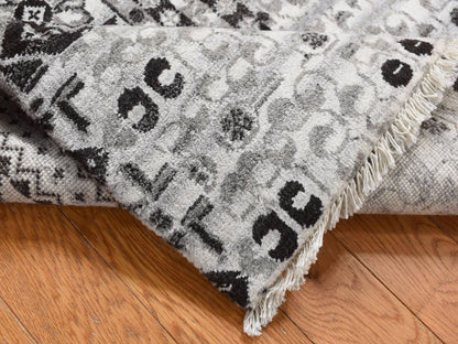Mamluk Mamluk hand-knotted wool rug in Gray, 2'8" x 3' — SKU O087686 (view 5)