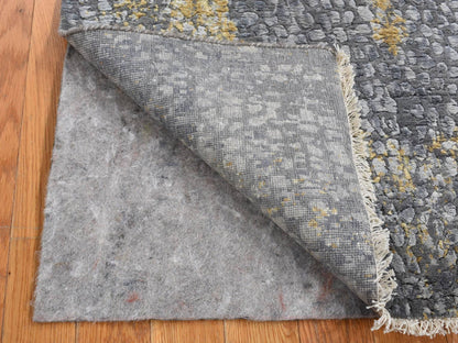 Grey 3'0" x 8'0" Transitional Hand knotted Wool/Silk Rug - Sku: O087688