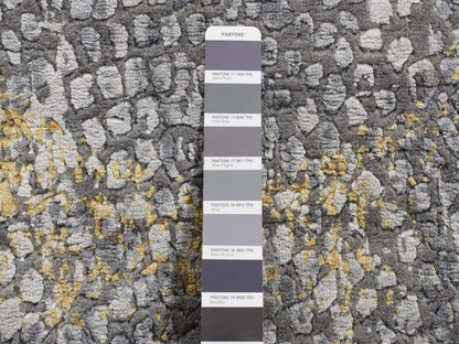 Transitional hand-knotted wool/silk runner in Gray, 3' x 8' — SKU O087688 (view 6)