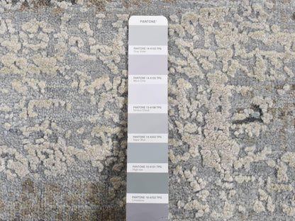 Modern / Contemporary hand-knotted wool/silk rug in Gray, 9' x 12'3" — SKU O087703 (view 7)