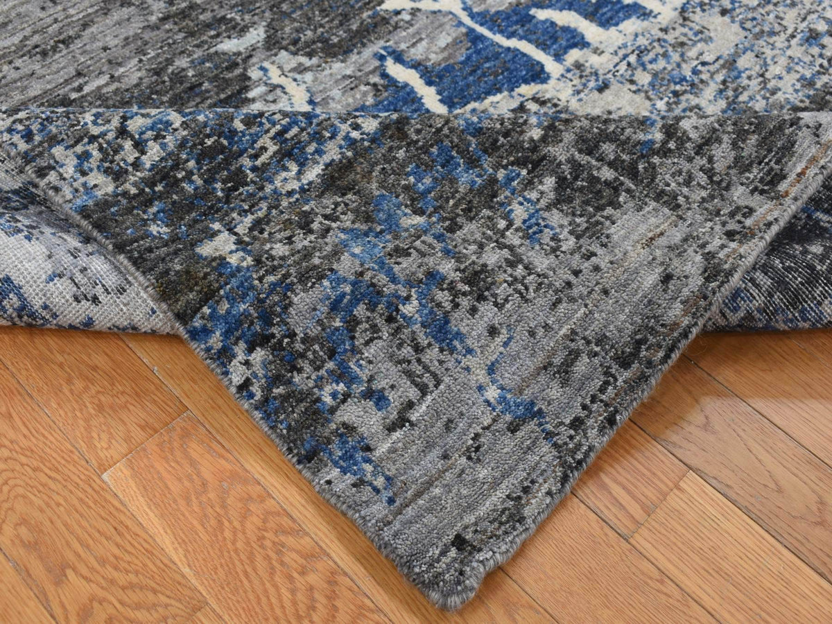 Modern / Contemporary hand-knotted wool rug in Gray, 8'1" x 10'1" — SKU O087706 (view 5)