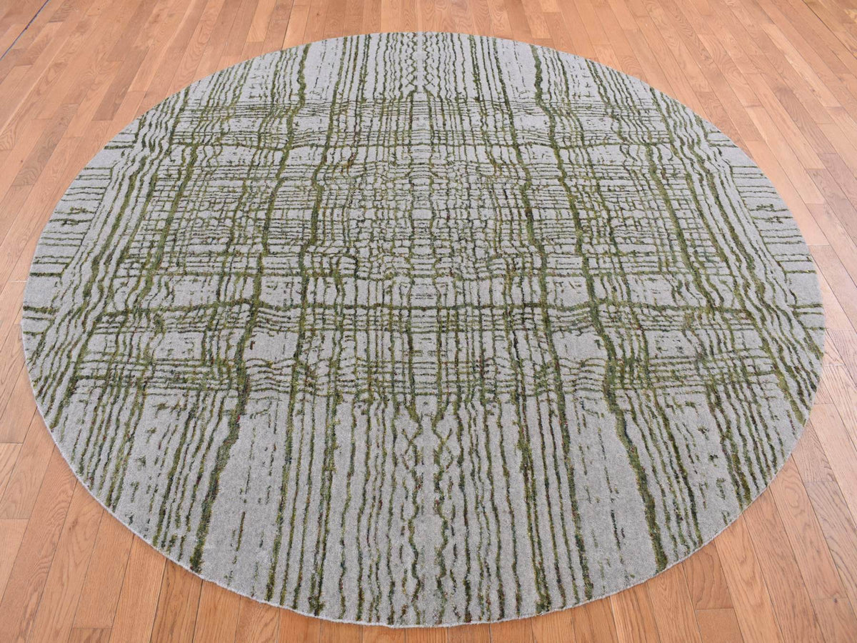 Modern / Contemporary hand-knotted wool rug in Gray, 5'10" x 5'10" — SKU O087712 (view 2)
