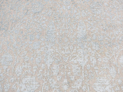 Transitional hand-knotted wool rug in Gray, 6' x 6' — SKU O087713 (view 4)