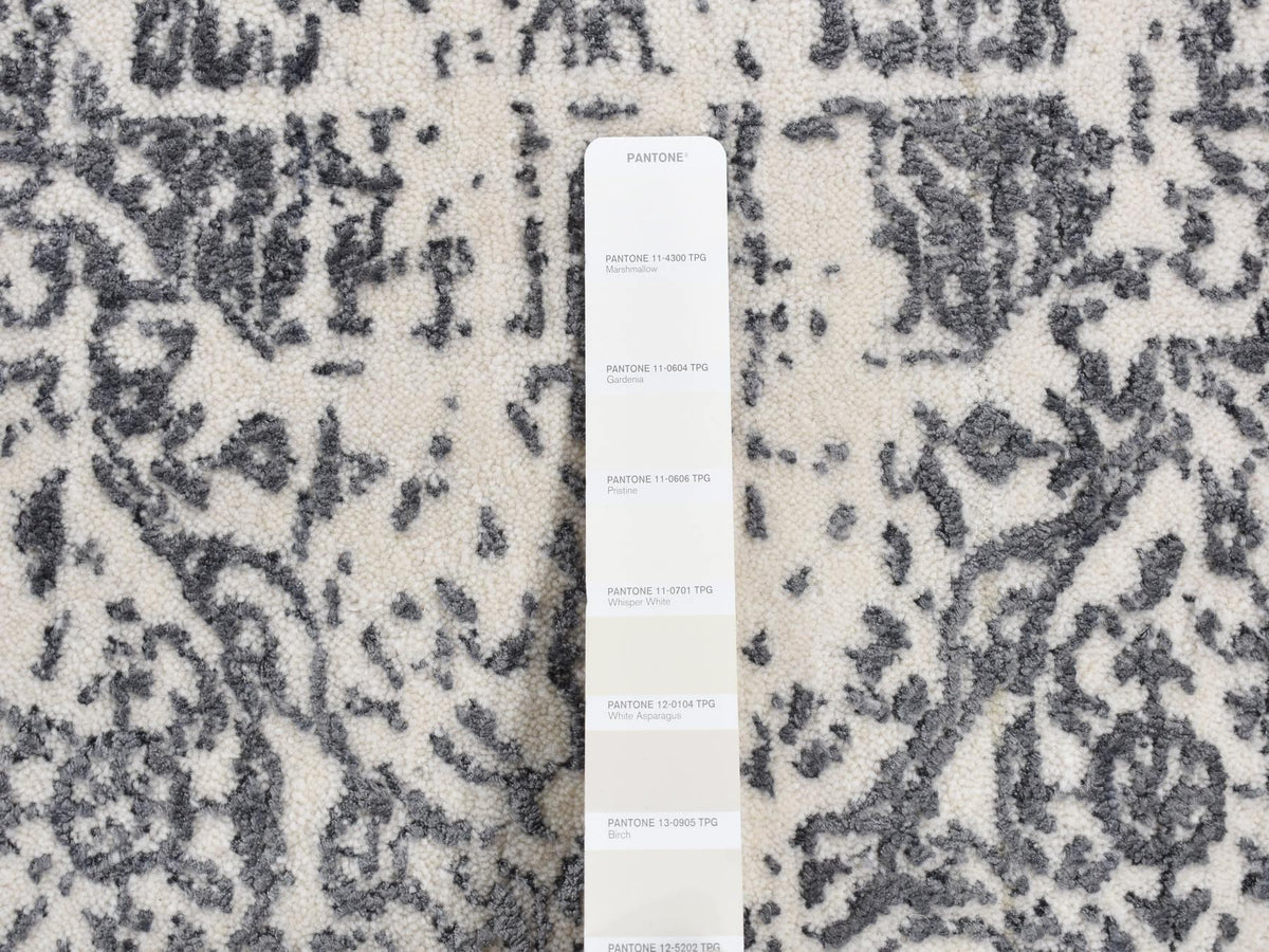 Mamluk Transitional hand-knotted wool rug in Ivory, 6' x 6' — SKU O087715 (view 4)