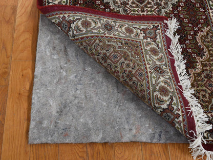 Tabriz Fine Oriental hand-knotted wool runner in Red & Ivory, 2'8" x 6'10" — SKU O087722 (view 3)