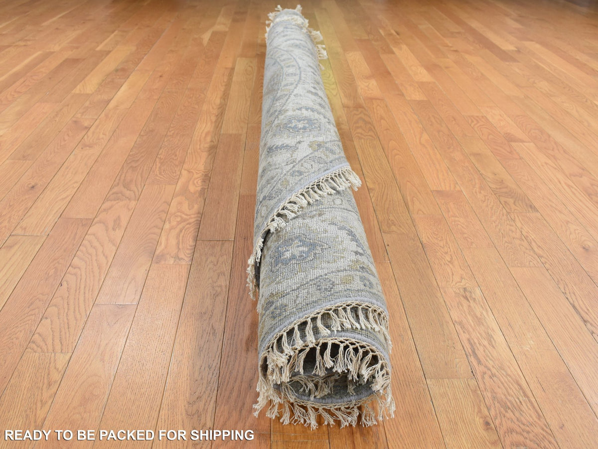 Heriz hand-knotted wool rug in Gray & Ivory, 8'1" x 8'1" — SKU O087737 (view 7)