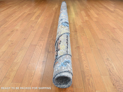 Modern / Contemporary hand-knotted wool/silk rug in Gray, 10'1" x 10'1" — SKU O087739 (view 6)