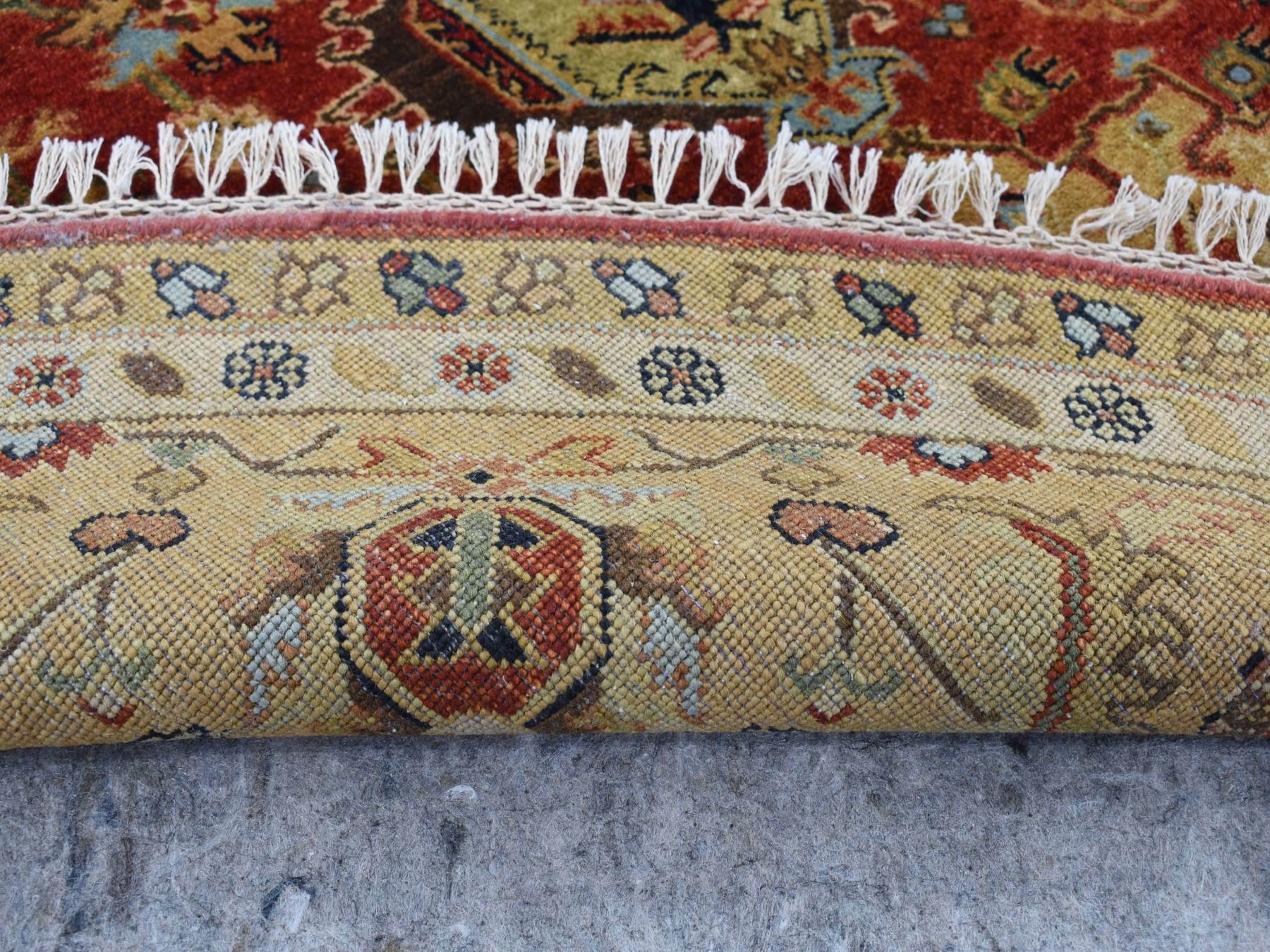 Heriz hand-knotted wool rug in Red & Gold, 9'10" x 9'10" — SKU O087740 (view 4)