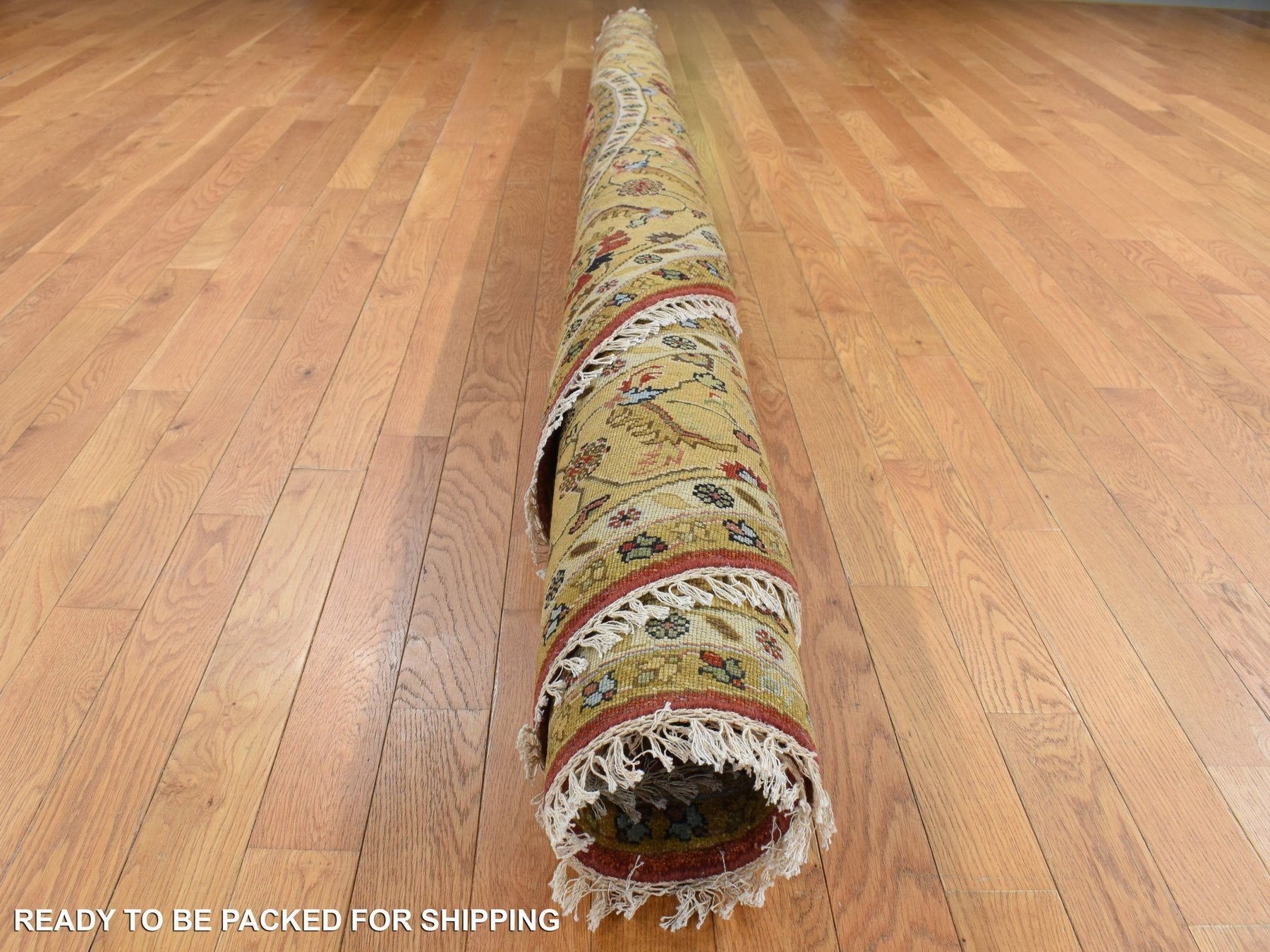 Heriz hand-knotted wool rug in Red & Gold, 9'10" x 9'10" — SKU O087740 (view 7)