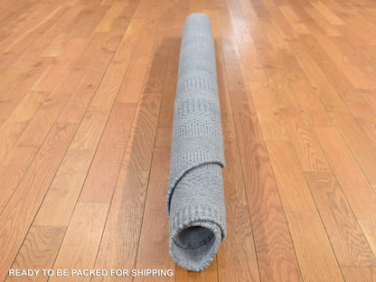 Modern / Contemporary hand-knotted wool rug in Gray, 8' x 8' — SKU O087746 (view 6)