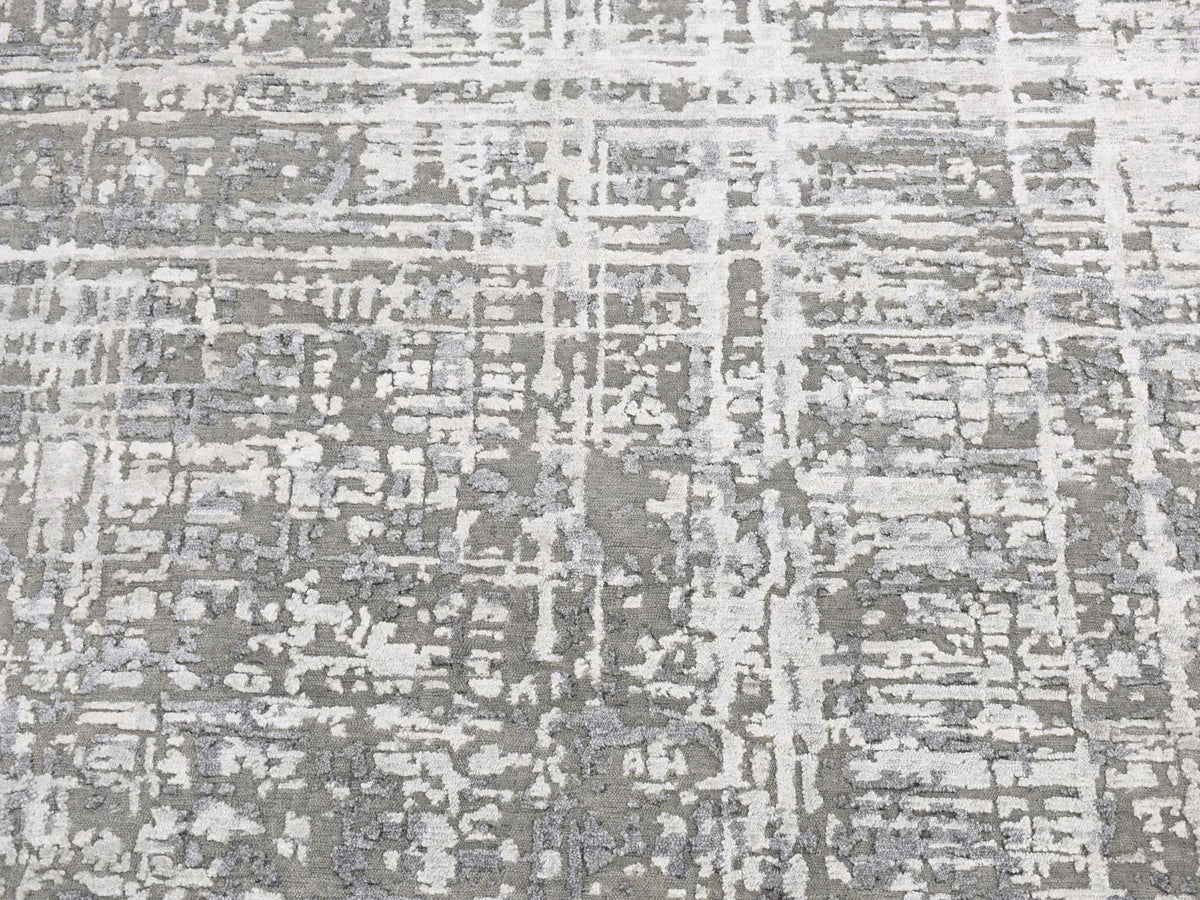 Modern / Contemporary hand-knotted wool/silk rug in Gray, 10'3" x 10'3" — SKU O087749 (view 4)