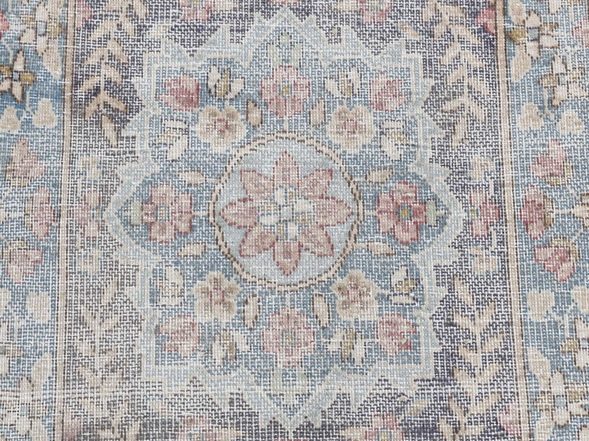 Kerman Vintage hand-knotted wool rug in Gray & Blue, 1'8" x 3'7" — SKU O087775 (view 6)