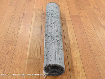 Grey 2'1" x 3'1" Transitional Hand knotted Wool/Silk Rug - Sku: O087781