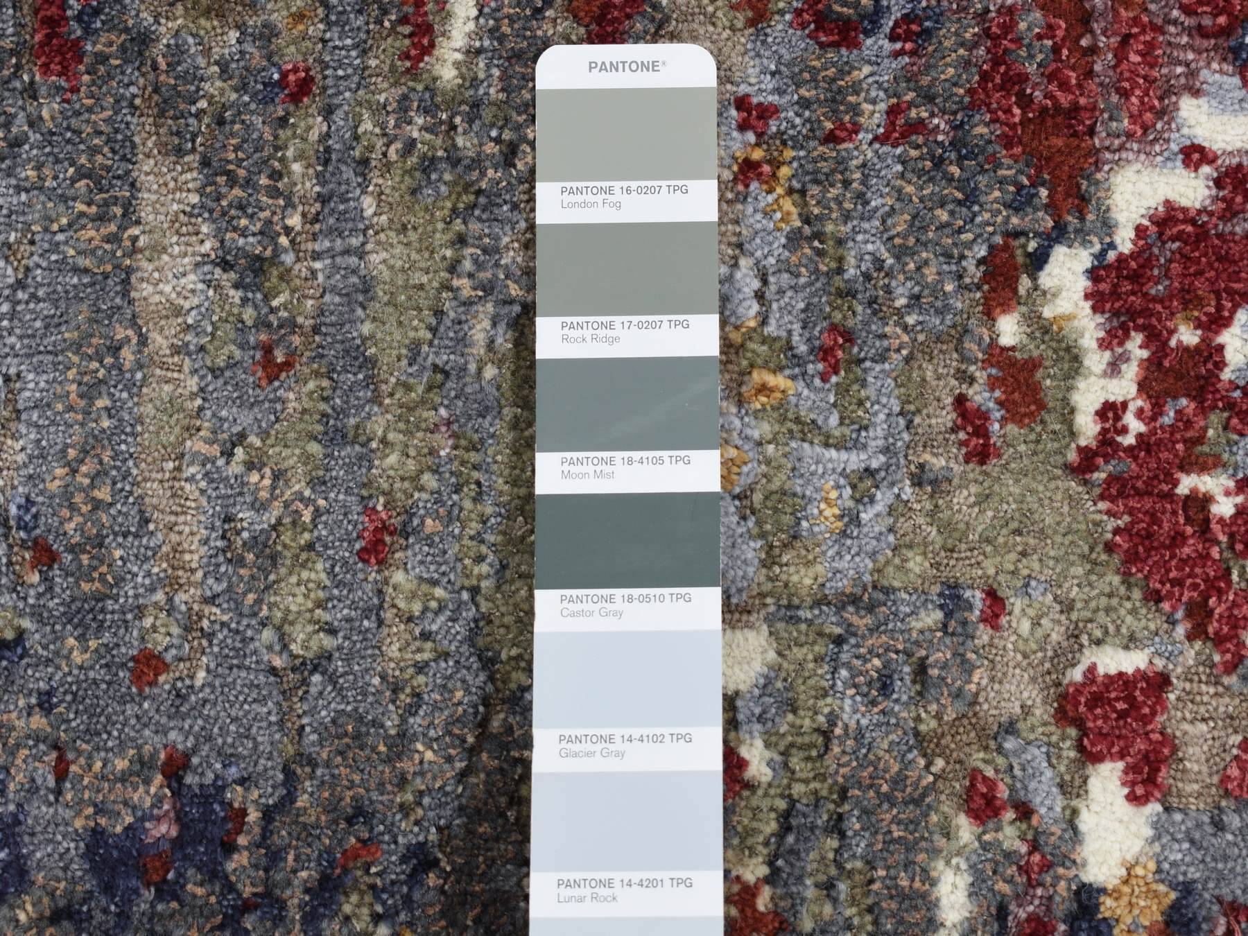 Modern / Contemporary hand-knotted wool/silk rug in Gray, 2' x 3' — SKU O087787 (view 5)
