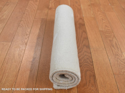 Beige 2'0" x 3'0" Modern and Contemporary Hand knotted Wool/Silk Rug - Sku: O087793