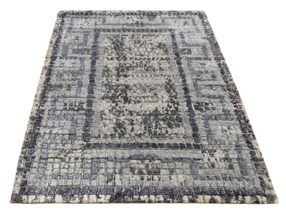 Grey 2'3" x 3'2" Modern / Contemporary Hand knotted Wool/Silk Rug - Sku: O087805