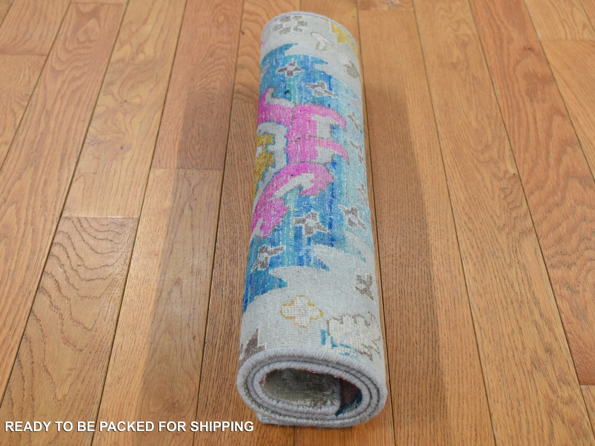 Oushak Modern / Contemporary hand-knotted wool/silk rug in Gray, 2' x 3' — SKU O087807 (view 7)