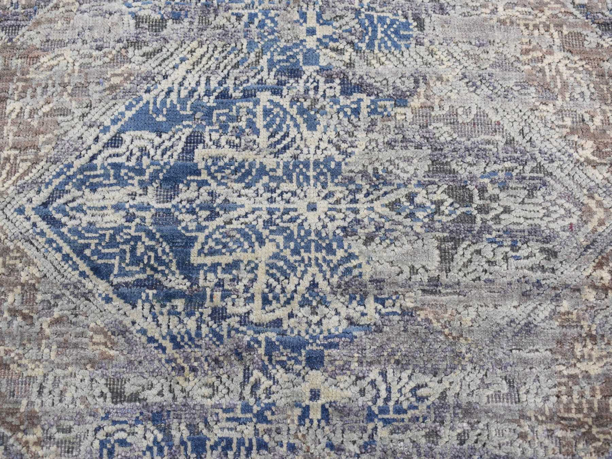 Modern / Contemporary hand-knotted wool/silk rug in Gray, 2' x 3'1" — SKU O087818 (view 6)