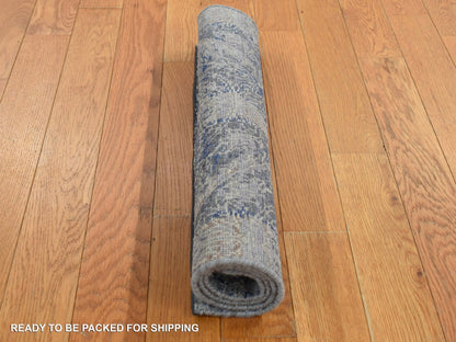 Modern / Contemporary hand-knotted wool/silk rug in Gray, 2' x 3'1" — SKU O087818 (view 7)