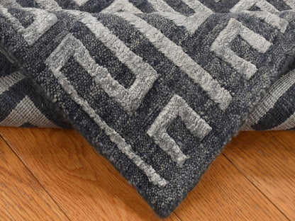 Modern / Contemporary hand-knotted wool/silk rug in Gray, 2' x 2'10" — SKU O087821 (view 4)