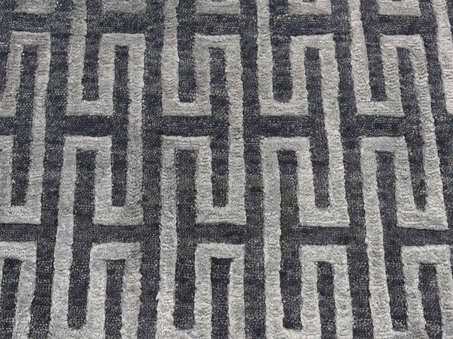 Modern / Contemporary hand-knotted wool/silk rug in Gray, 2' x 2'10" — SKU O087821 (view 6)