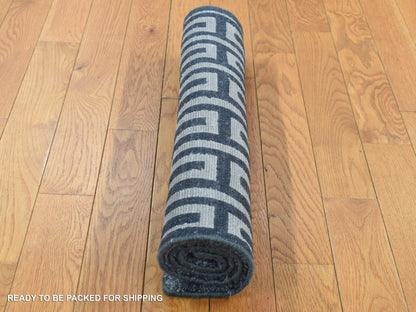 Modern / Contemporary hand-knotted wool/silk rug in Gray, 2' x 2'10" — SKU O087821 (view 7)