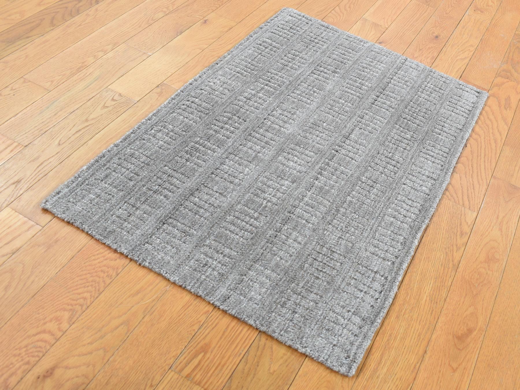 Modern / Contemporary hand-knotted wool rug in Gray, 2' x 3' — SKU O087825 (view 2)
