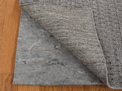 Modern / Contemporary hand-knotted wool rug in Gray, 2' x 3' — SKU O087830 (view 3)