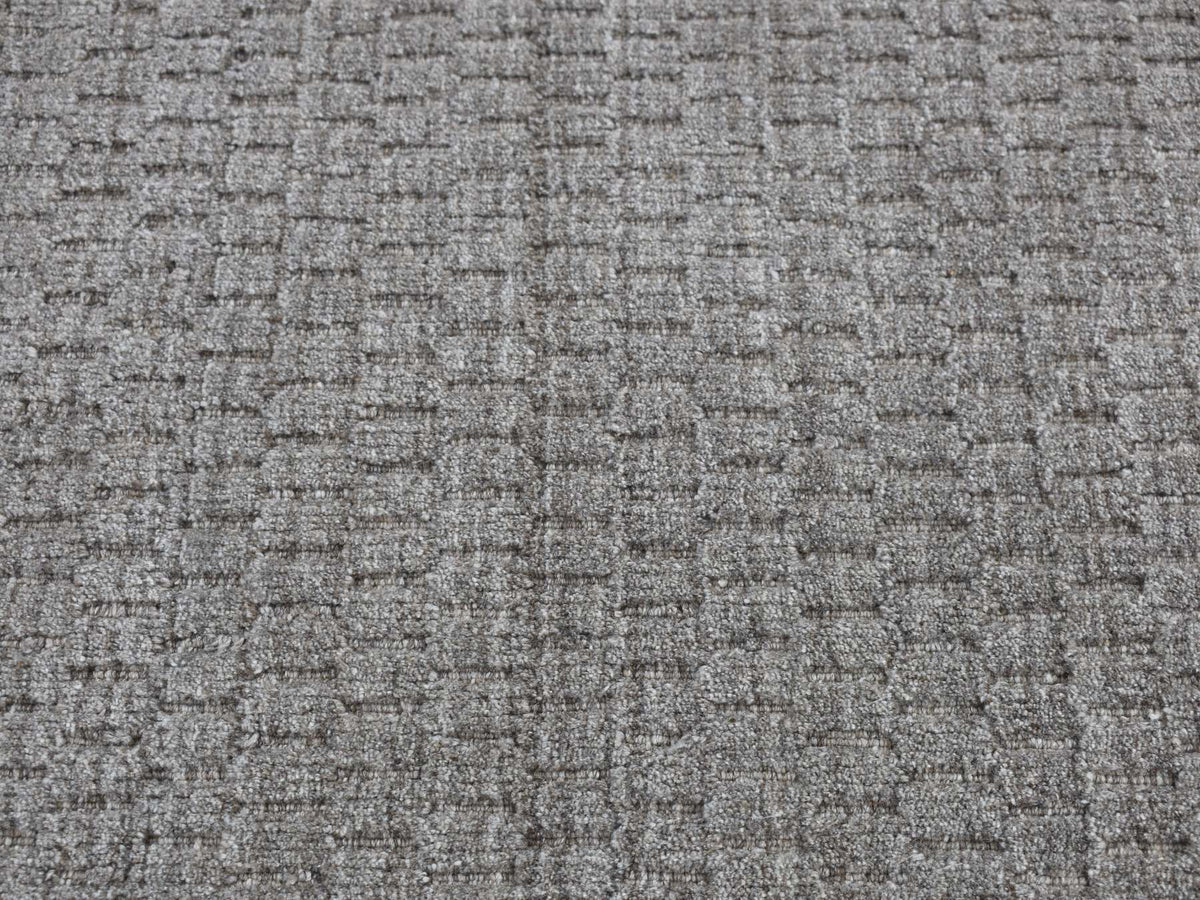 Modern / Contemporary hand-knotted wool rug in Gray, 2' x 3' — SKU O087830 (view 6)