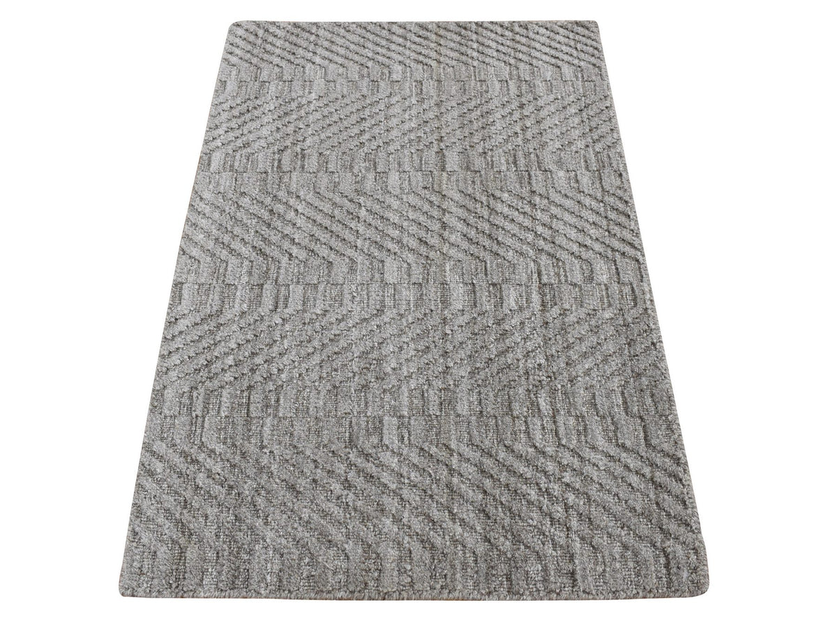 Modern / Contemporary hand-knotted wool rug in Gray, 2' x 3' — SKU O087835