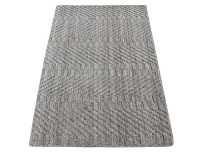 Modern / Contemporary hand-knotted wool rug in Gray, 2' x 3' — SKU O087835