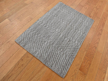 Modern / Contemporary hand-knotted wool rug in Gray, 2' x 3' — SKU O087835 (view 2)