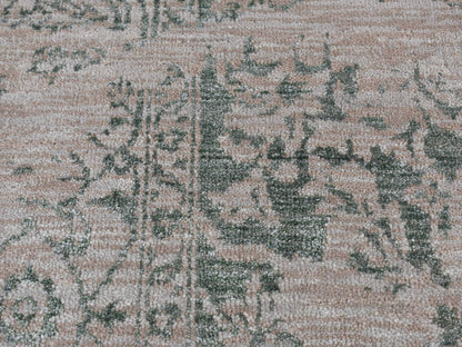 Heriz Transitional hand-knotted wool/silk rug in Gray, 2' x 3' — SKU O087837 (view 6)