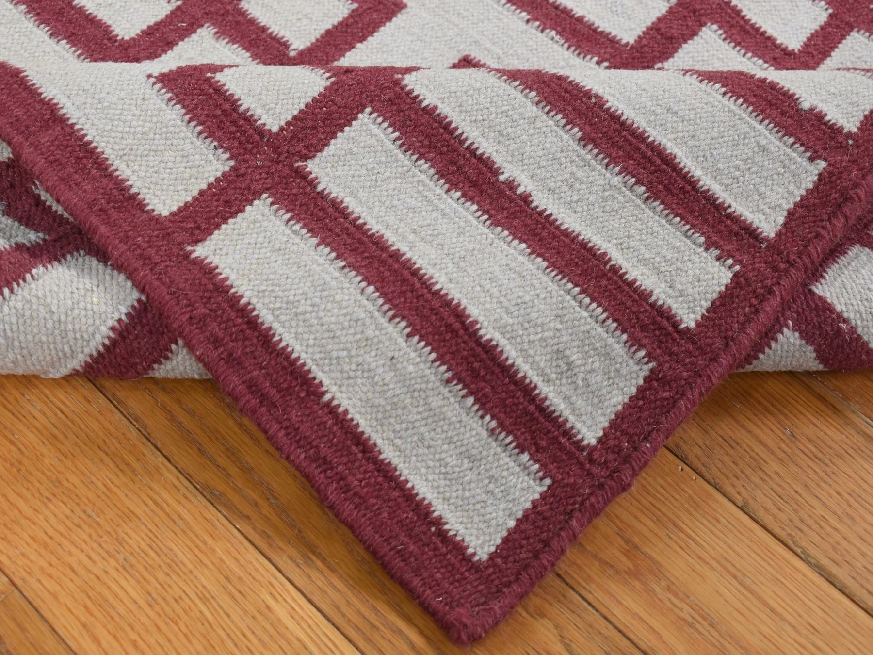 Kilim Flat-Weave hand-knotted wool runner in Red, 2'5" x 6'1" — SKU O087847 (view 4)