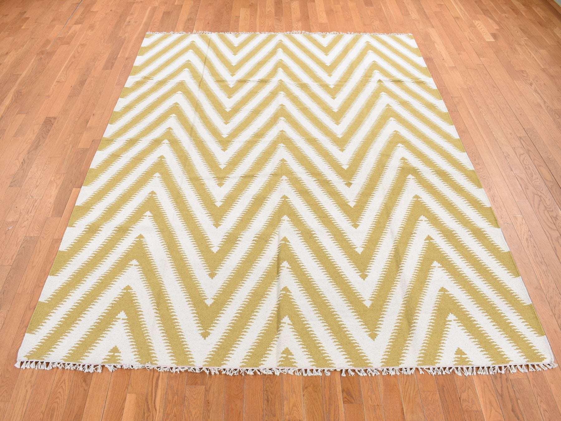 Kilim Flat-Weave hand-knotted wool rug in Yellow, 8' x 10' — SKU O087882 (view 2)