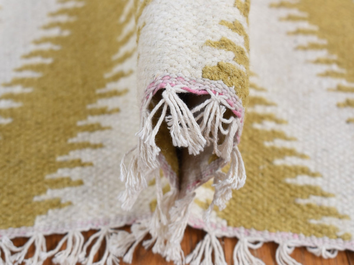 Kilim Flat-Weave hand-knotted wool rug in Yellow, 8' x 10' — SKU O087882 (view 6)