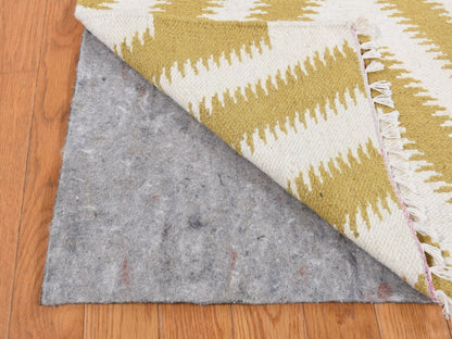 Kilim Flat-Weave hand-knotted wool rug in Yellow, 5' x 8' — SKU O087887 (view 4)