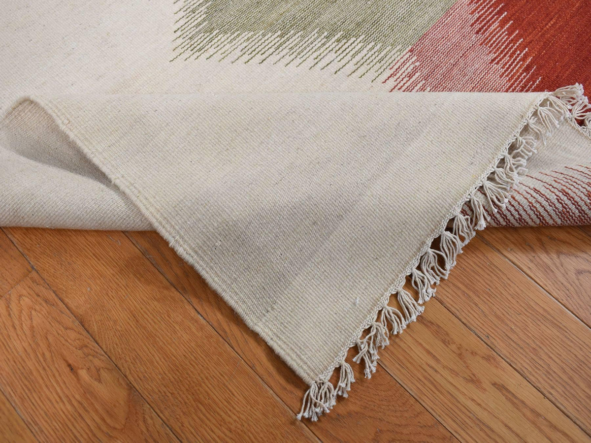 Kilim Flat-Weave hand-knotted wool rug in Ivory, 10' x 14'7" — SKU O087889 (view 5)