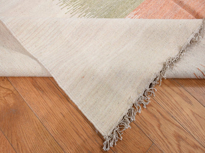 Kilim Flat-Weave hand-knotted wool rug in Ivory, 9' x 12'6" — SKU O087895 (view 5)