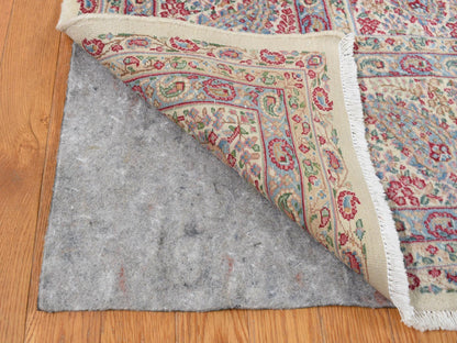 Kerman Fine Oriental hand-knotted wool rug in Ivory, 8'9" x 12'1" — SKU O087897 (view 4)