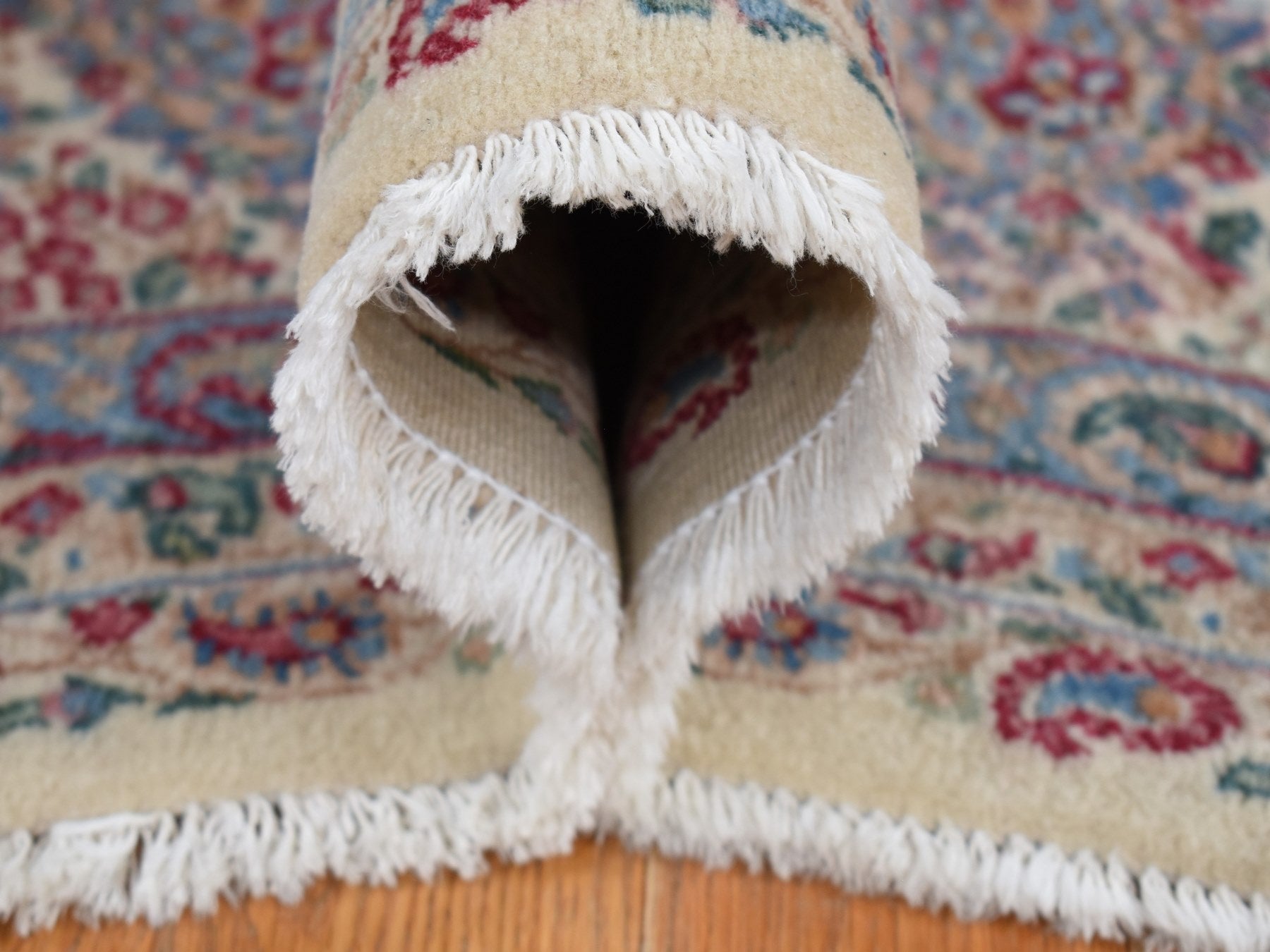 Kerman Fine Oriental hand-knotted wool rug in Ivory, 8'9" x 12'1" — SKU O087897 (view 6)