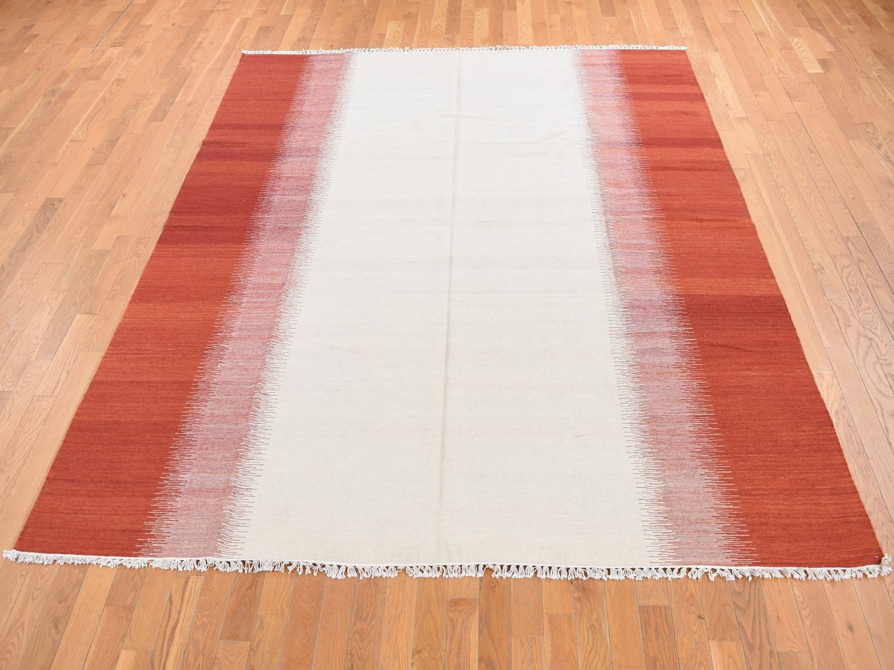 Kilim Flat-Weave hand-knotted wool rug in Ivory, 8' x 10'2" — SKU O087910 (view 2)