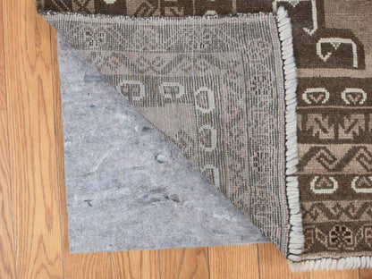 Tribal & Geometric hand-knotted wool rug in Gray, 6'3" x 9'10" — SKU O087964 (view 4)