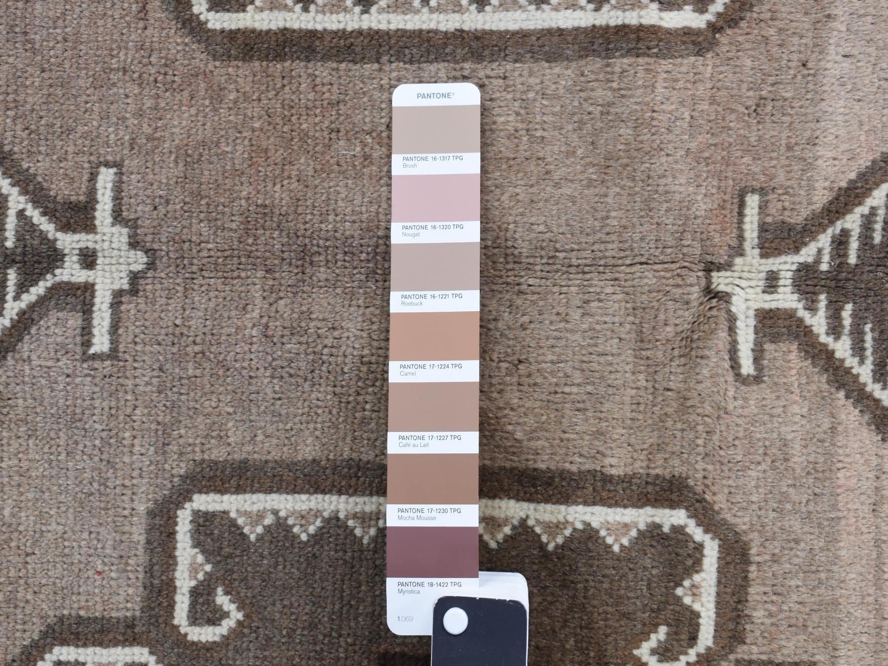Tribal & Geometric hand-knotted wool rug in Gray, 6'3" x 9'10" — SKU O087964 (view 7)