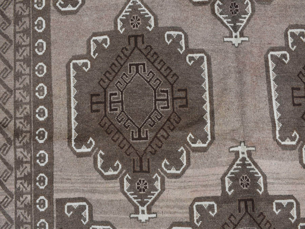 Tribal & Geometric hand-knotted wool rug in Gray, 6'3" x 9'10" — SKU O087964 (view 8)