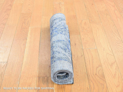 Blue 2'0" x 3'1" Modern and Contemporary Hand knotted Wool/Silk Rug - Sku: O087972