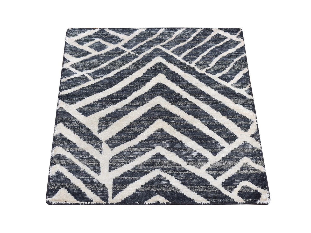 Modern / Contemporary hand-knotted wool/silk rug in Black, 2'2" x 2'2" — SKU O087990