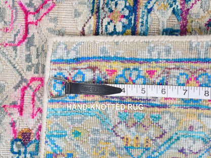 Modern / Contemporary hand-knotted wool/silk rug in Ivory, 2' x 2' — SKU O087991 (view 7)
